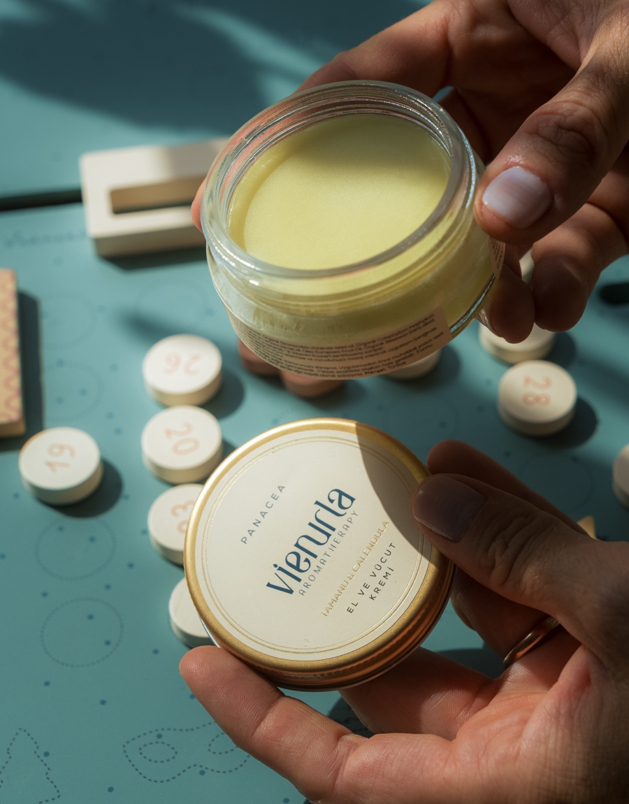 Tamanu & Calendula Panacea El ve Vücut Kremi